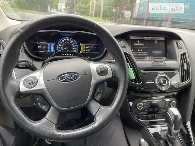 Форд Фокус 2014 в Львове на Automoto.ua Серый Форд Фокус, объемом двигателя 0 л и пробегом 159 тыс. км за 9600 $, фото 16 на Automoto.ua