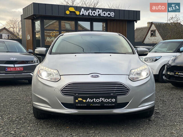 Серый Форд Фокус, объемом двигателя 0 л и пробегом 106 тыс. км за 6700 $, фото 17 на Automoto.ua