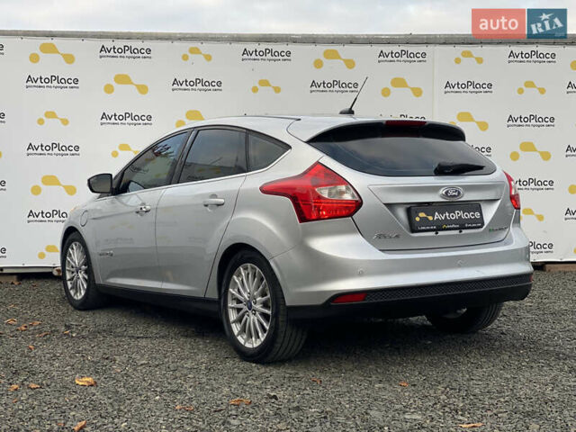 Сірий Форд Фокус, об'ємом двигуна 0 л та пробігом 106 тис. км за 6700 $, фото 80 на Automoto.ua