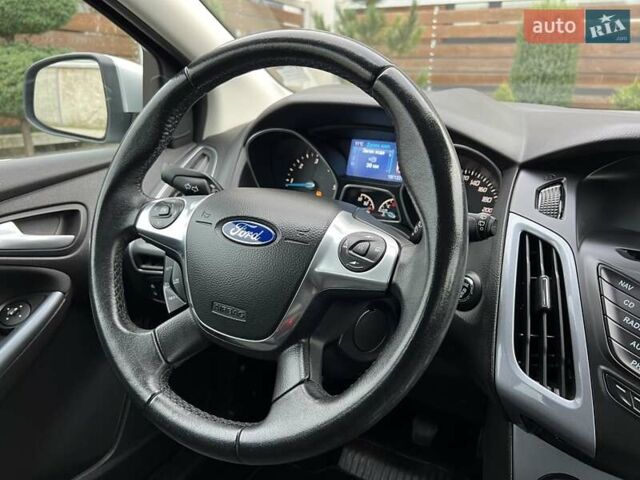 Форд Фокус 2014 в Стрые на Automoto.ua Серый Форд Фокус, объемом двигателя 1.6 л и пробегом 197 тыс. км за 9350 $, фото 123 на Automoto.ua