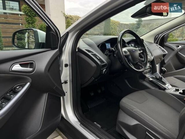 Форд Фокус 2014 в Стрые на Automoto.ua Серый Форд Фокус, объемом двигателя 1.6 л и пробегом 197 тыс. км за 9350 $, фото 4 на Automoto.ua