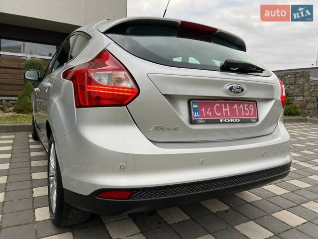 Форд Фокус 2014 в Стрые на Automoto.ua Серый Форд Фокус, объемом двигателя 1.6 л и пробегом 197 тыс. км за 9350 $, фото 50 на Automoto.ua