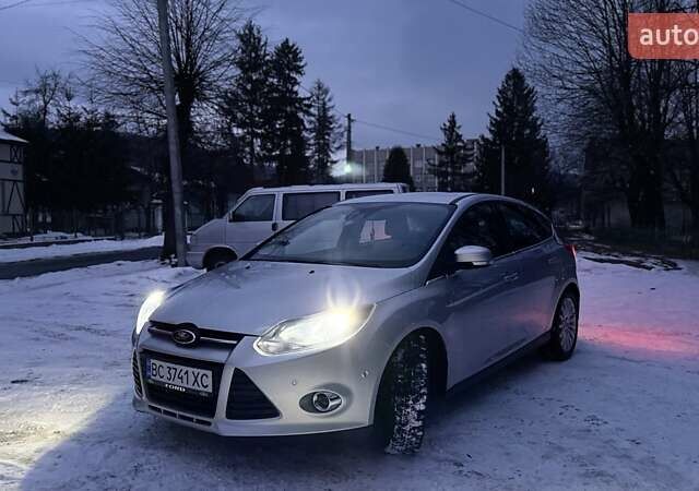 Сірий Форд Фокус, об'ємом двигуна 1.56 л та пробігом 202 тис. км за 9400 $, фото 3 на Automoto.ua
