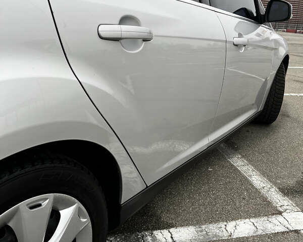 Серый Форд Фокус, объемом двигателя 1.56 л и пробегом 226 тыс. км за 7900 $, фото 20 на Automoto.ua