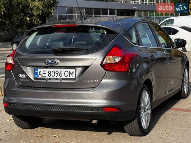 Сірий Форд Фокус, об'ємом двигуна 2 л та пробігом 180 тис. км за 8900 $, фото 6 на Automoto.ua