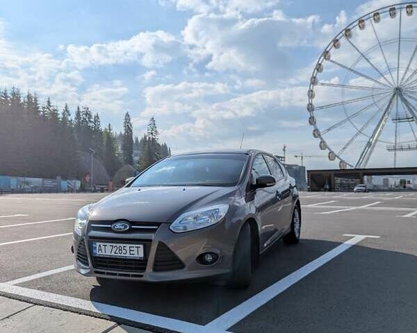 Серый Форд Фокус, объемом двигателя 1.56 л и пробегом 197 тыс. км за 7700 $, фото 7 на Automoto.ua