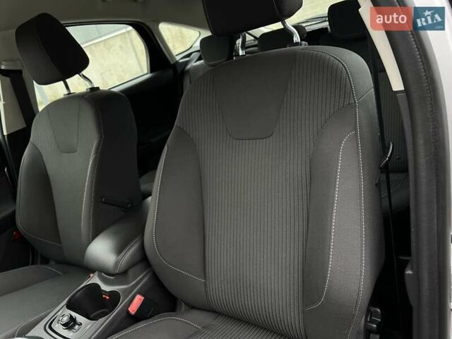 Форд Фокус 2014 в Стрые на Automoto.ua Серый Форд Фокус, объемом двигателя 1.6 л и пробегом 197 тыс. км за 9350 $, фото 78 на Automoto.ua
