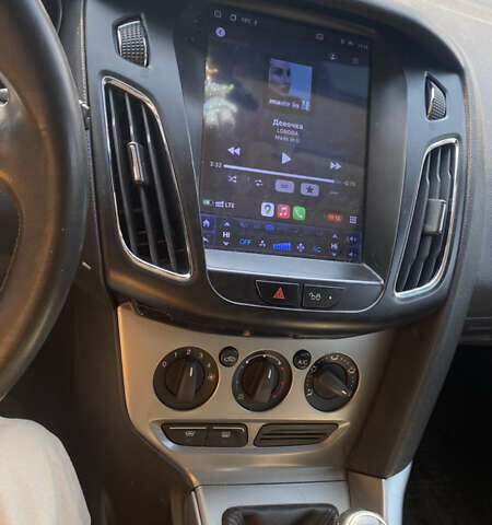 Серый Форд Фокус, объемом двигателя 1.6 л и пробегом 276 тыс. км за 6800 $, фото 4 на Automoto.ua