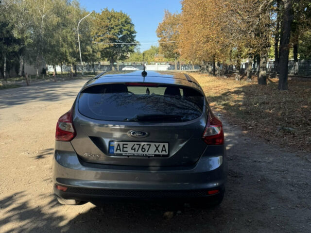 Серый Форд Фокус, объемом двигателя 2 л и пробегом 152 тыс. км за 7200 $, фото 3 на Automoto.ua