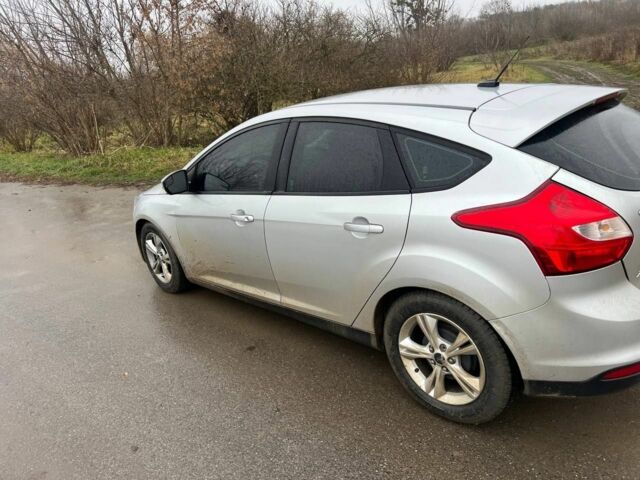 Серый Форд Фокус, объемом двигателя 0 л и пробегом 222 тыс. км за 3300 $, фото 2 на Automoto.ua