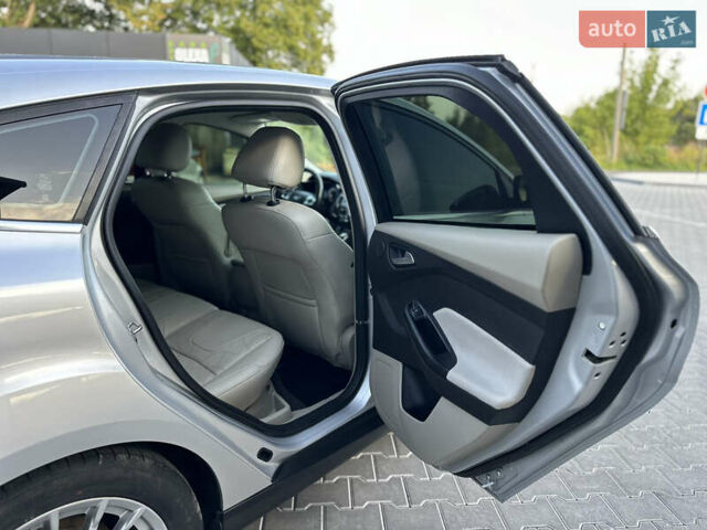 Сірий Форд Фокус, об'ємом двигуна 0 л та пробігом 106 тис. км за 6750 $, фото 54 на Automoto.ua