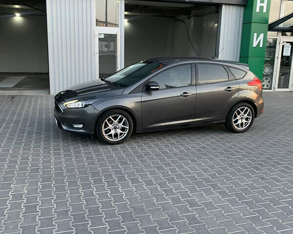 Серый Форд Фокус, объемом двигателя 2 л и пробегом 240 тыс. км за 7800 $, фото 14 на Automoto.ua