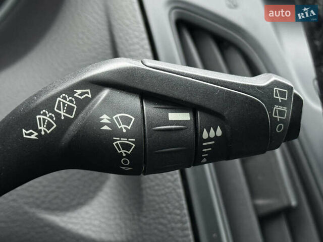 Серый Форд Фокус, объемом двигателя 2 л и пробегом 63 тыс. км за 8500 $, фото 11 на Automoto.ua