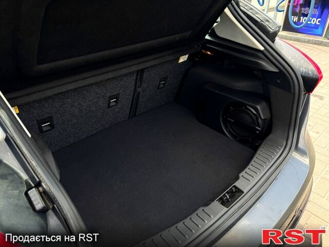 Сірий Форд Фокус, об'ємом двигуна 2 л та пробігом 127 тис. км за 9500 $, фото 10 на Automoto.ua