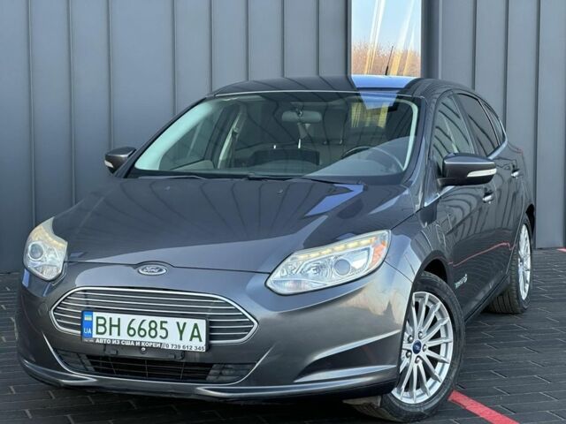 Серый Форд Фокус, объемом двигателя 0 л и пробегом 60 тыс. км за 6950 $, фото 4 на Automoto.ua