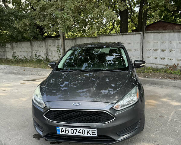 Серый Форд Фокус, объемом двигателя 2 л и пробегом 144 тыс. км за 8500 $, фото 1 на Automoto.ua