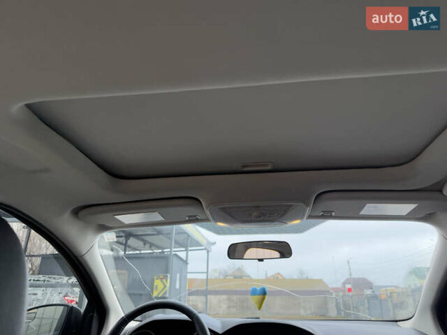 Серый Форд Фокус, объемом двигателя 2.01 л и пробегом 213 тыс. км за 8200 $, фото 20 на Automoto.ua