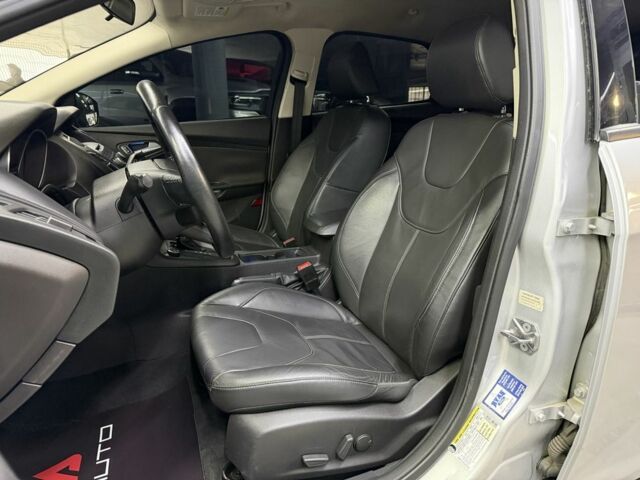 Серый Форд Фокус, объемом двигателя 0 л и пробегом 166 тыс. км за 8400 $, фото 14 на Automoto.ua