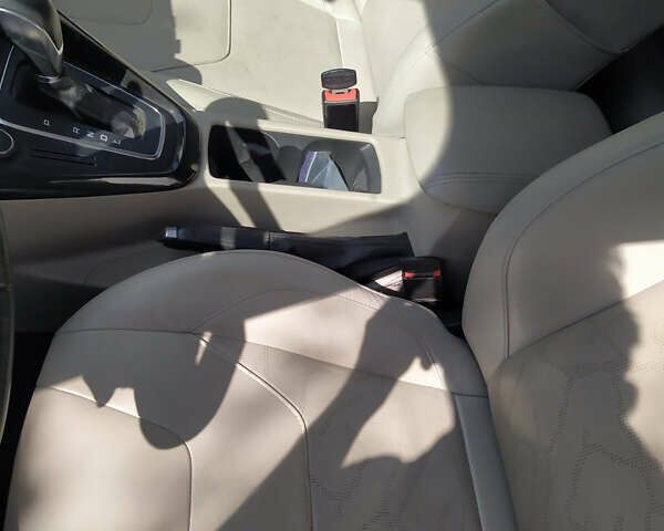 Сірий Форд Фокус, об'ємом двигуна 0 л та пробігом 130 тис. км за 12000 $, фото 8 на Automoto.ua