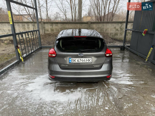Серый Форд Фокус, объемом двигателя 2.01 л и пробегом 213 тыс. км за 8200 $, фото 3 на Automoto.ua