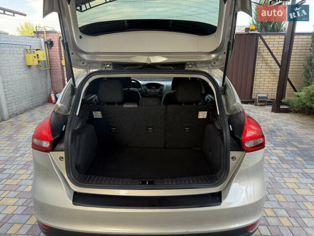 Серый Форд Фокус, объемом двигателя 2 л и пробегом 160 тыс. км за 8700 $, фото 17 на Automoto.ua