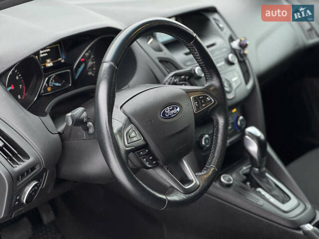 Серый Форд Фокус, объемом двигателя 2 л и пробегом 63 тыс. км за 8500 $, фото 21 на Automoto.ua