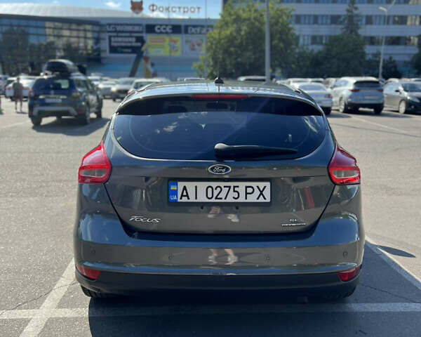 Серый Форд Фокус, объемом двигателя 2 л и пробегом 160 тыс. км за 8400 $, фото 4 на Automoto.ua