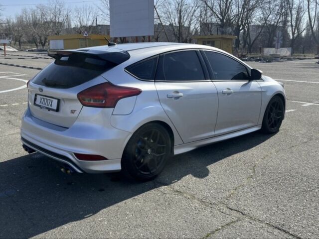 Серый Форд Фокус, объемом двигателя 2 л и пробегом 195 тыс. км за 8500 $, фото 8 на Automoto.ua