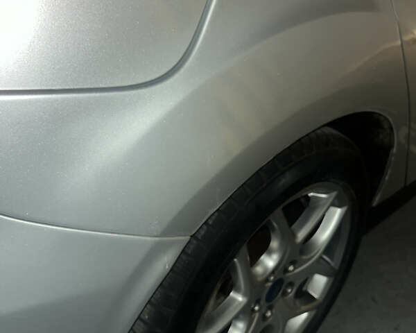 Сірий Форд Фокус, об'ємом двигуна 2 л та пробігом 141 тис. км за 9000 $, фото 49 на Automoto.ua