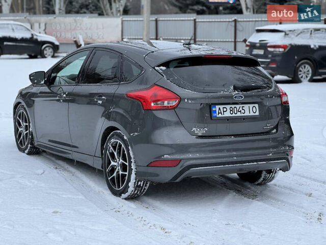Серый Форд Фокус, объемом двигателя 2 л и пробегом 63 тыс. км за 8500 $, фото 7 на Automoto.ua