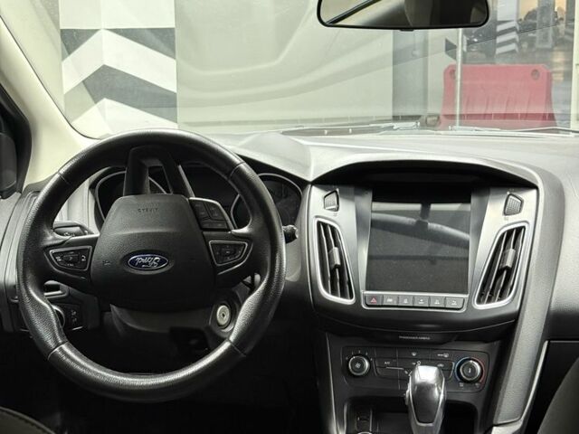 Серый Форд Фокус, объемом двигателя 2 л и пробегом 150 тыс. км за 7000 $, фото 16 на Automoto.ua