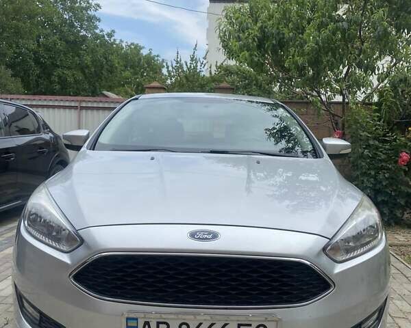 Форд Фокус 2015 в Виннице на Automoto.ua Серый Форд Фокус, объемом двигателя 2 л и пробегом 103 тыс. км за 8300 $, фото 22 на Automoto.ua