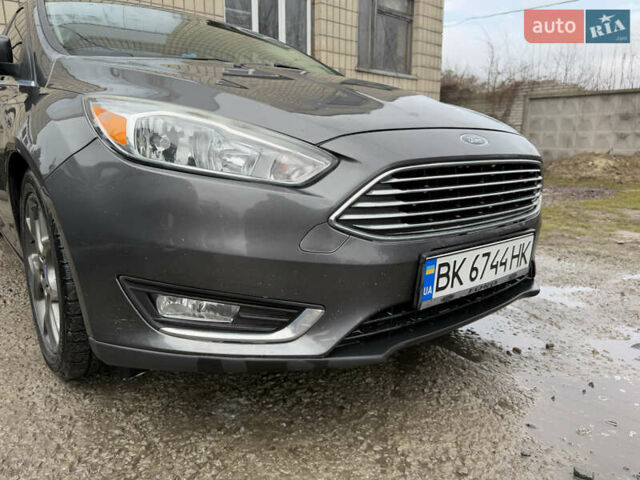 Серый Форд Фокус, объемом двигателя 2.01 л и пробегом 213 тыс. км за 8200 $, фото 27 на Automoto.ua