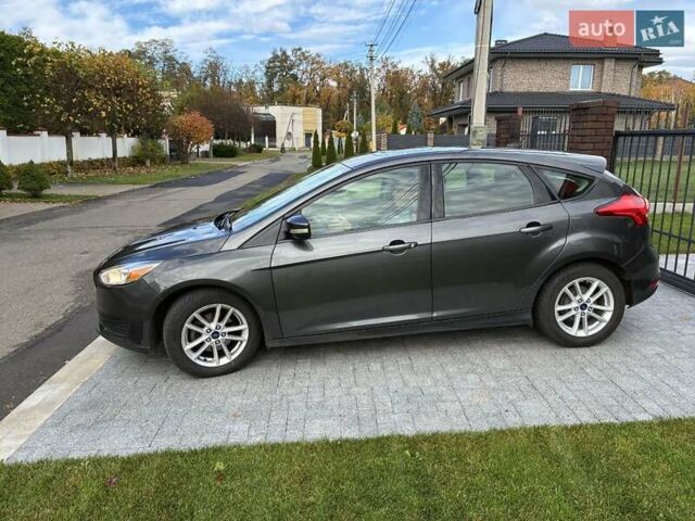 Серый Форд Фокус, объемом двигателя 2 л и пробегом 127 тыс. км за 9600 $, фото 7 на Automoto.ua