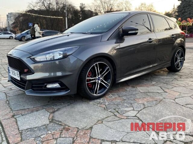 Серый Форд Фокус, объемом двигателя 2 л и пробегом 0 тыс. км за 11600 $, фото 6 на Automoto.ua