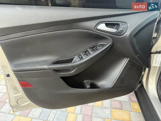 Серый Форд Фокус, объемом двигателя 2 л и пробегом 160 тыс. км за 8700 $, фото 29 на Automoto.ua