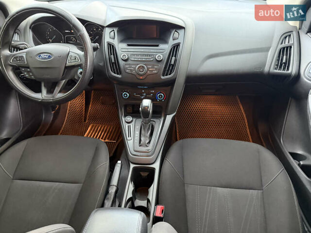 Серый Форд Фокус, объемом двигателя 2 л и пробегом 160 тыс. км за 8700 $, фото 23 на Automoto.ua