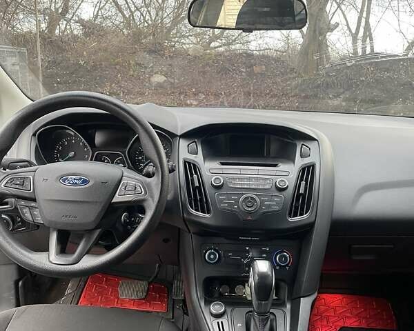 Серый Форд Фокус, объемом двигателя 2 л и пробегом 110 тыс. км за 7500 $, фото 8 на Automoto.ua