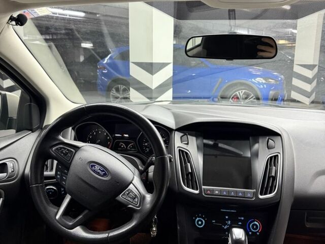 Серый Форд Фокус, объемом двигателя 2 л и пробегом 150 тыс. км за 7000 $, фото 10 на Automoto.ua