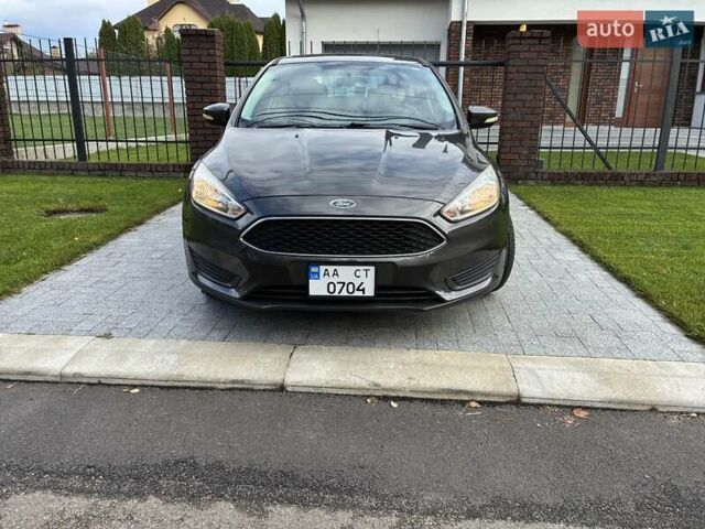 Серый Форд Фокус, объемом двигателя 2 л и пробегом 127 тыс. км за 9600 $, фото 9 на Automoto.ua