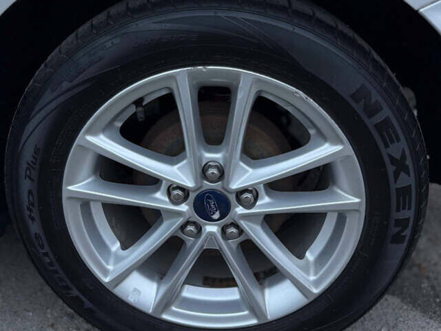 Серый Форд Фокус, объемом двигателя 2 л и пробегом 179 тыс. км за 7499 $, фото 29 на Automoto.ua