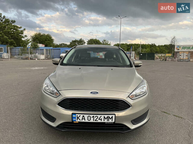 Сірий Форд Фокус, об'ємом двигуна 2 л та пробігом 160 тис. км за 7400 $, фото 2 на Automoto.ua