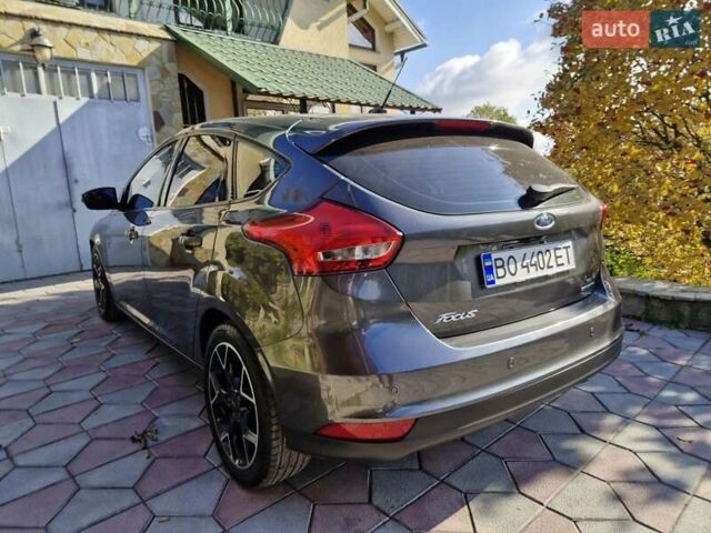 Сірий Форд Фокус, об'ємом двигуна 2 л та пробігом 161 тис. км за 8300 $, фото 2 на Automoto.ua