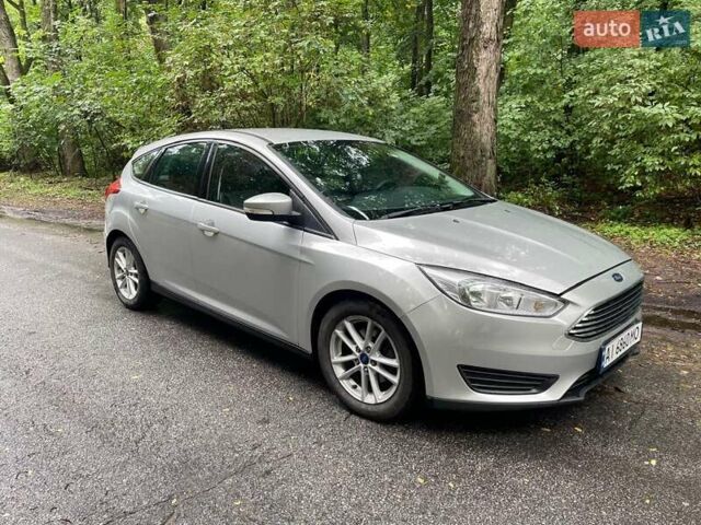 Серый Форд Фокус, объемом двигателя 2 л и пробегом 194 тыс. км за 7500 $, фото 5 на Automoto.ua