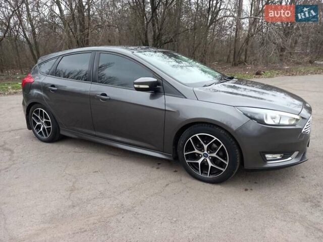 Серый Форд Фокус, объемом двигателя 2 л и пробегом 97 тыс. км за 7650 $, фото 12 на Automoto.ua