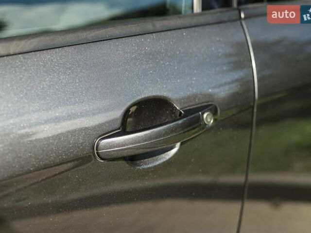 Серый Форд Фокус, объемом двигателя 1 л и пробегом 162 тыс. км за 9500 $, фото 18 на Automoto.ua