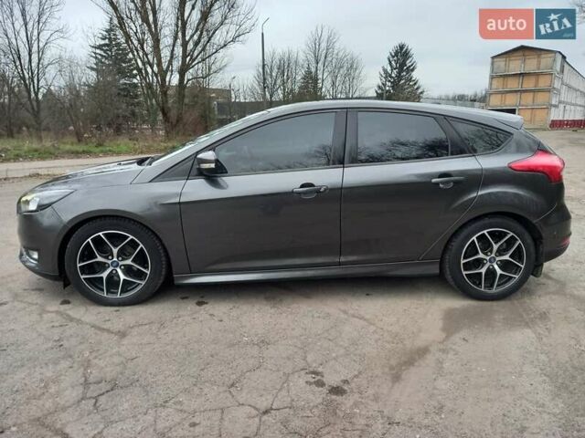 Серый Форд Фокус, объемом двигателя 2 л и пробегом 97 тыс. км за 7650 $, фото 6 на Automoto.ua