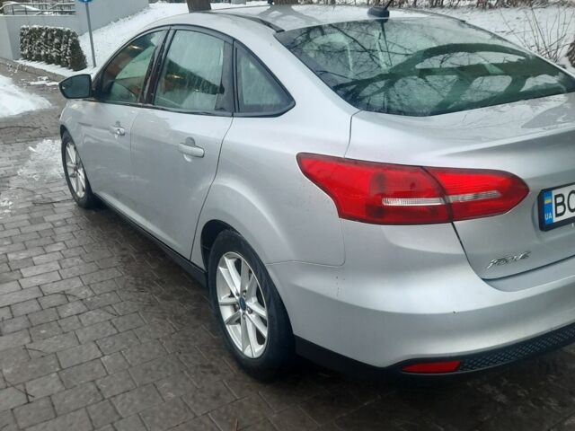 Серый Форд Фокус, объемом двигателя 2 л и пробегом 125 тыс. км за 6800 $, фото 5 на Automoto.ua