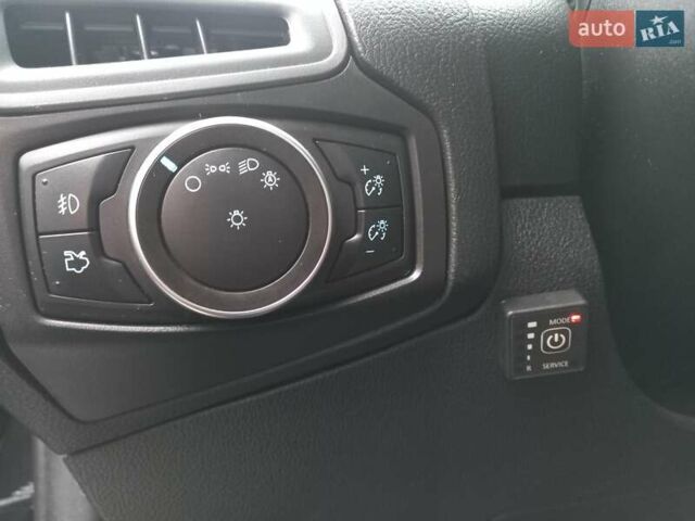 Серый Форд Фокус, объемом двигателя 2 л и пробегом 97 тыс. км за 7650 $, фото 25 на Automoto.ua