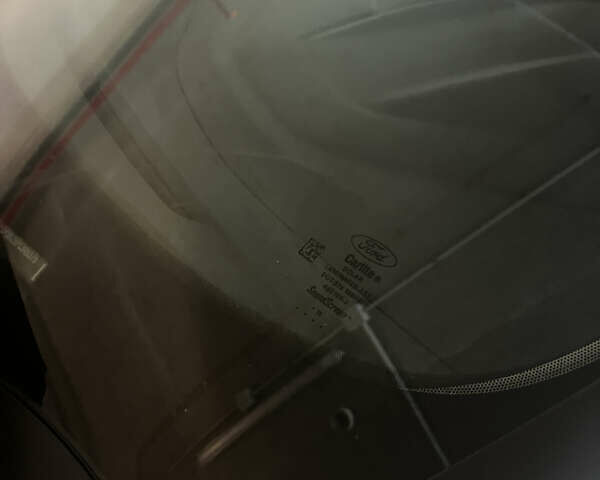 Сірий Форд Фокус, об'ємом двигуна 2 л та пробігом 141 тис. км за 9000 $, фото 47 на Automoto.ua